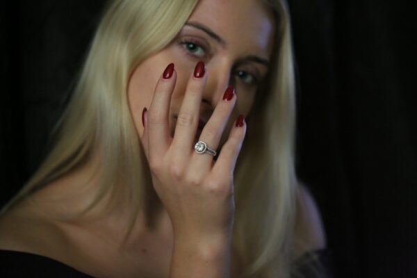 Hvidgulds ring med diamanter 2.34ct 14kt