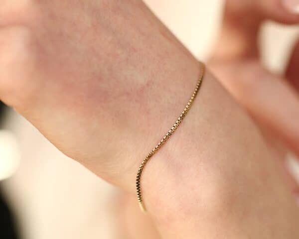 8 karat guld armbånd (flad model)