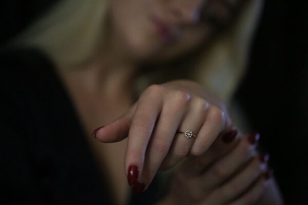 Lille yndig ring med diamanter