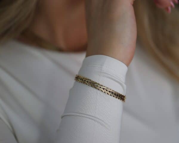 Geneve i 14 karat guld (19.5cm)